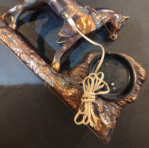 Antique New Haven Mantle Clock Western Horse Clock - Picture 8 of 9